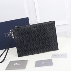 Christian Dior Clutch Bags